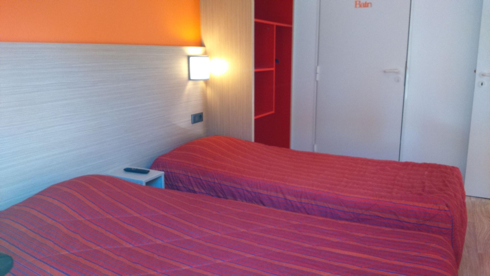 Premiere Classe Avignon Parc Des Expositions Екстер'єр фото